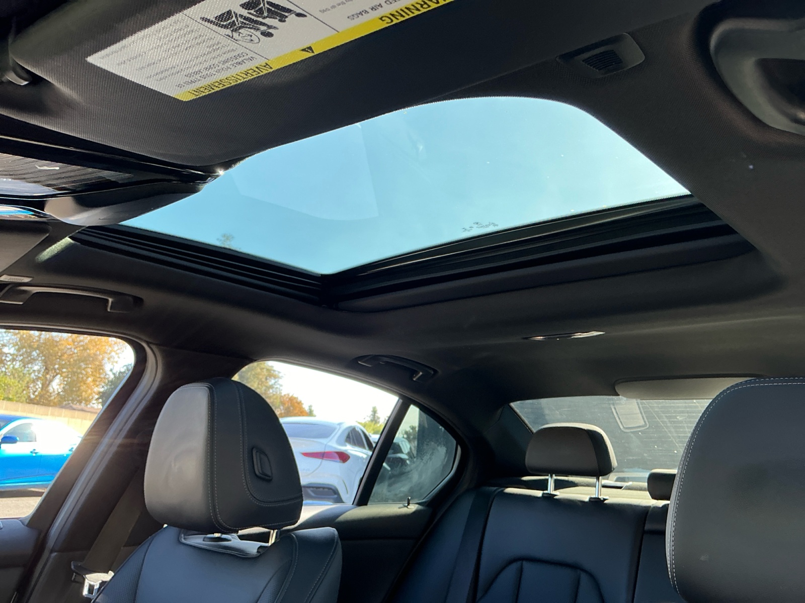 2023 Bmw 330e 3-Series photo 2