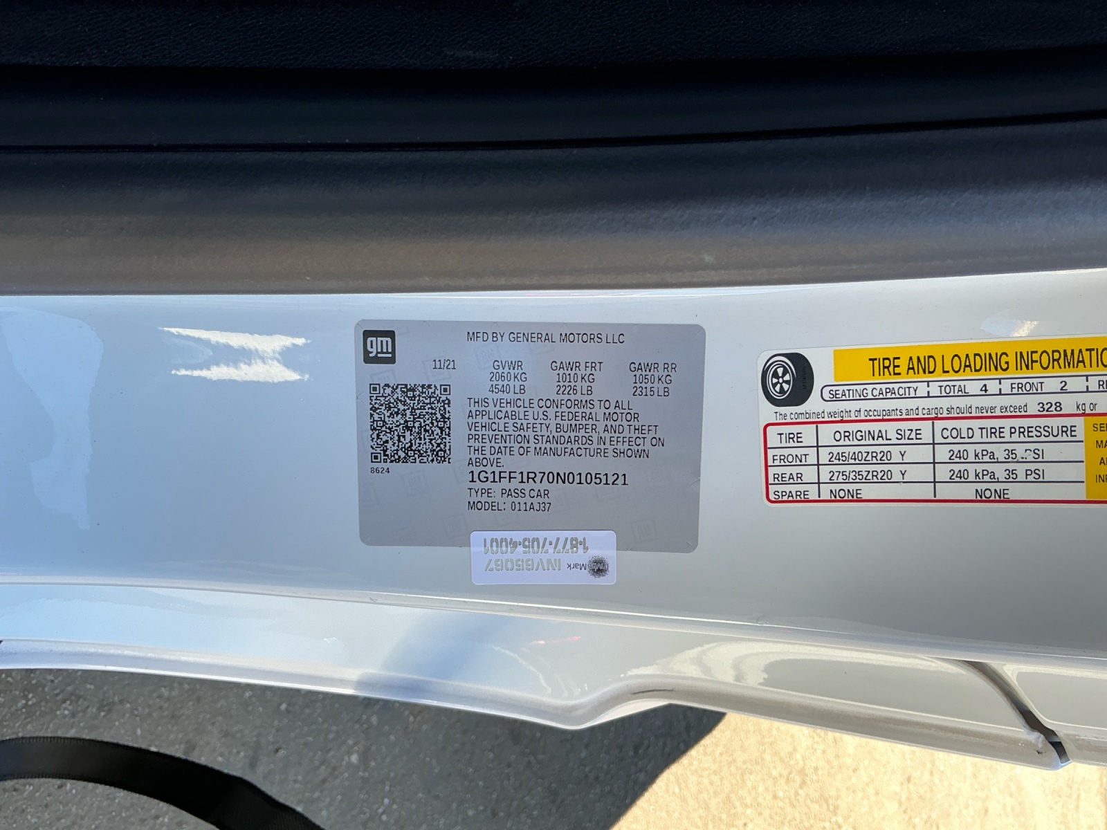 2022 Chevrolet Camaro 1SS photo 2