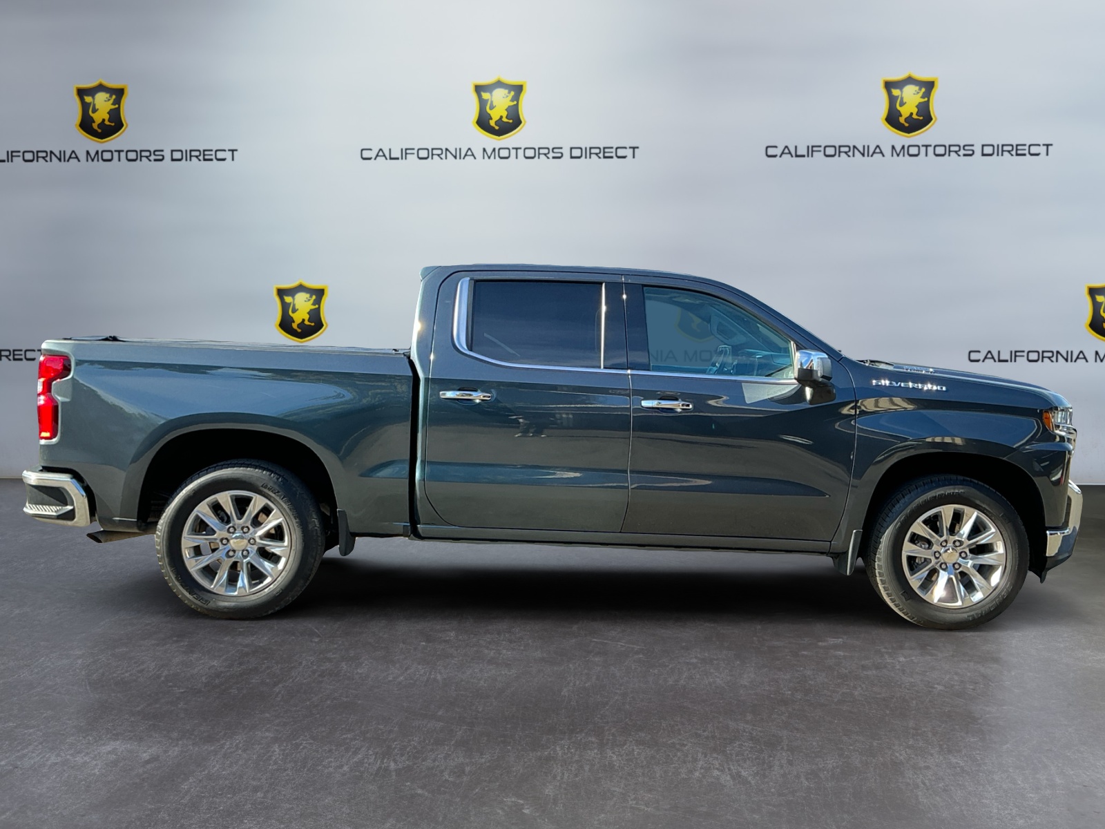 2021 Chevrolet Silverado 1500 LTZ - Photo 4