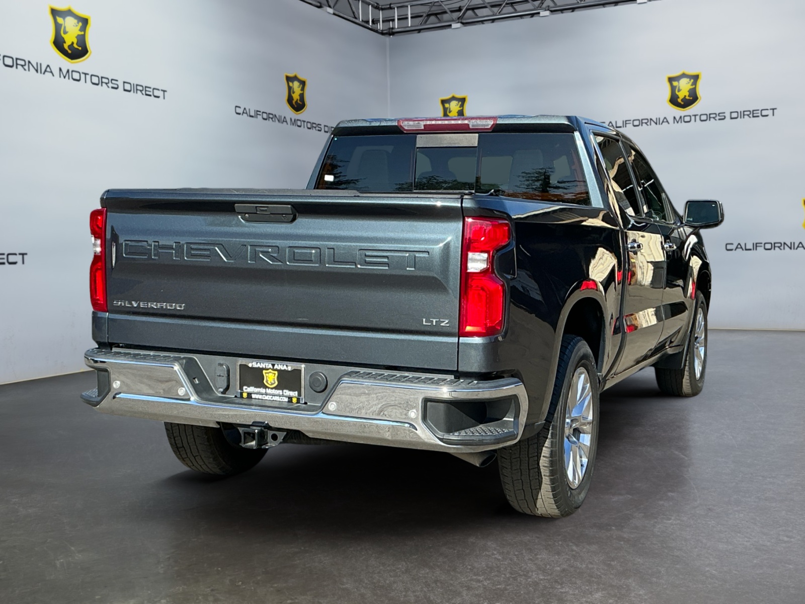2021 Chevrolet Silverado 1500 LTZ - Photo 5