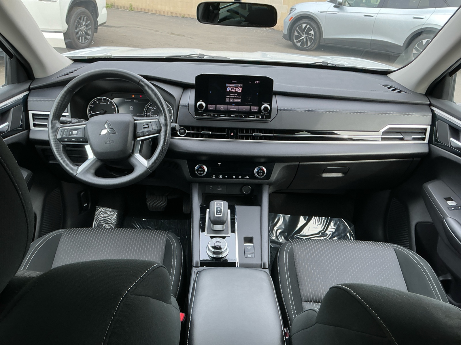 Sold 2022 Mitsubishi Outlander ES in Santa Ana