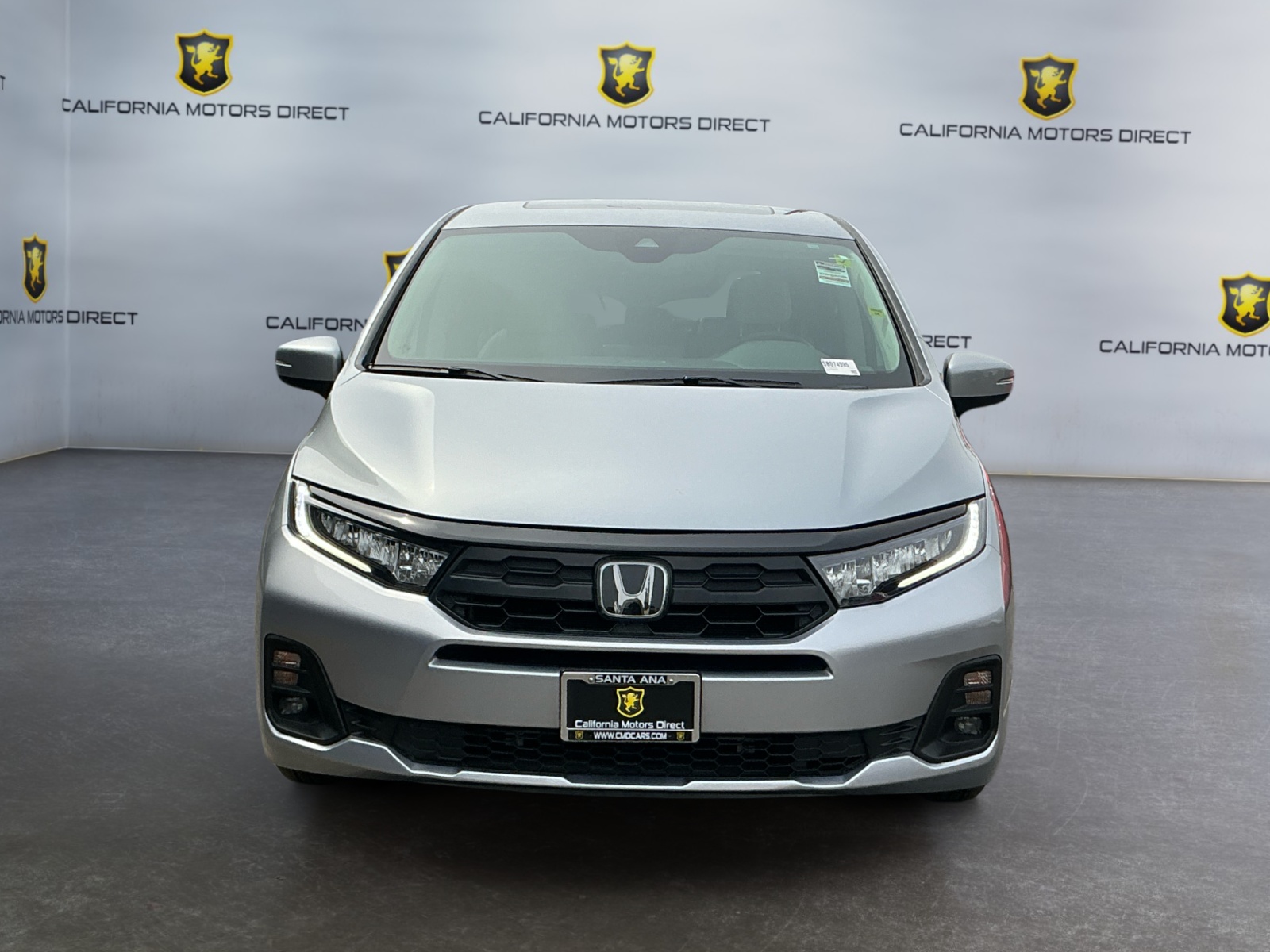 View vehicle photo 2