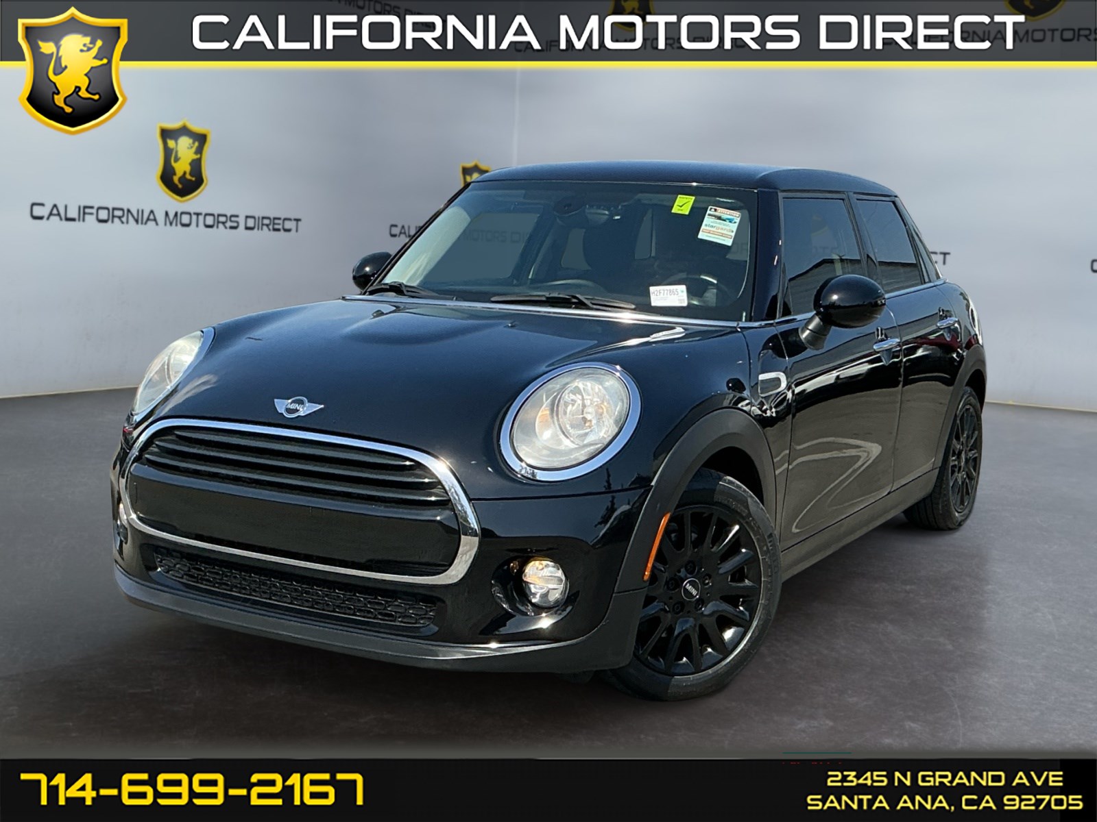 2017 MINI Cooper 4 Door's photo