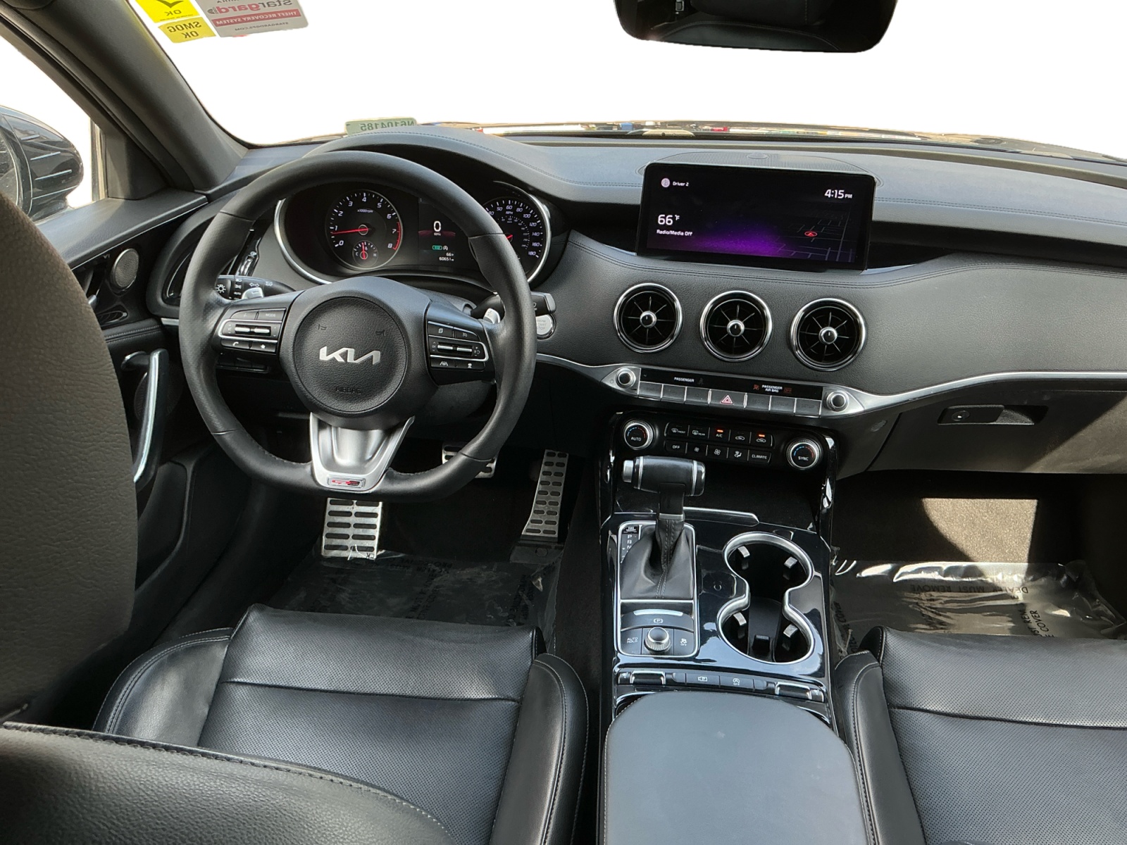 2022 Kia Stinger GT-Line - Photo 14