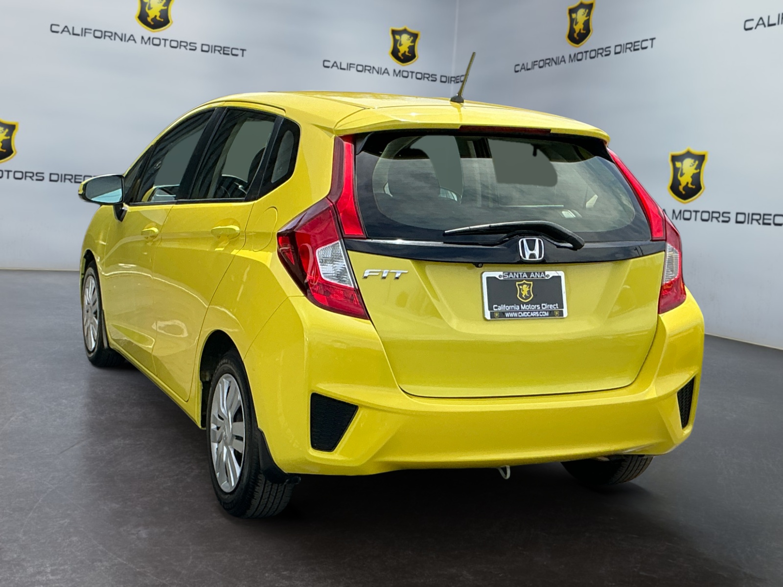 View vehicle photo 7