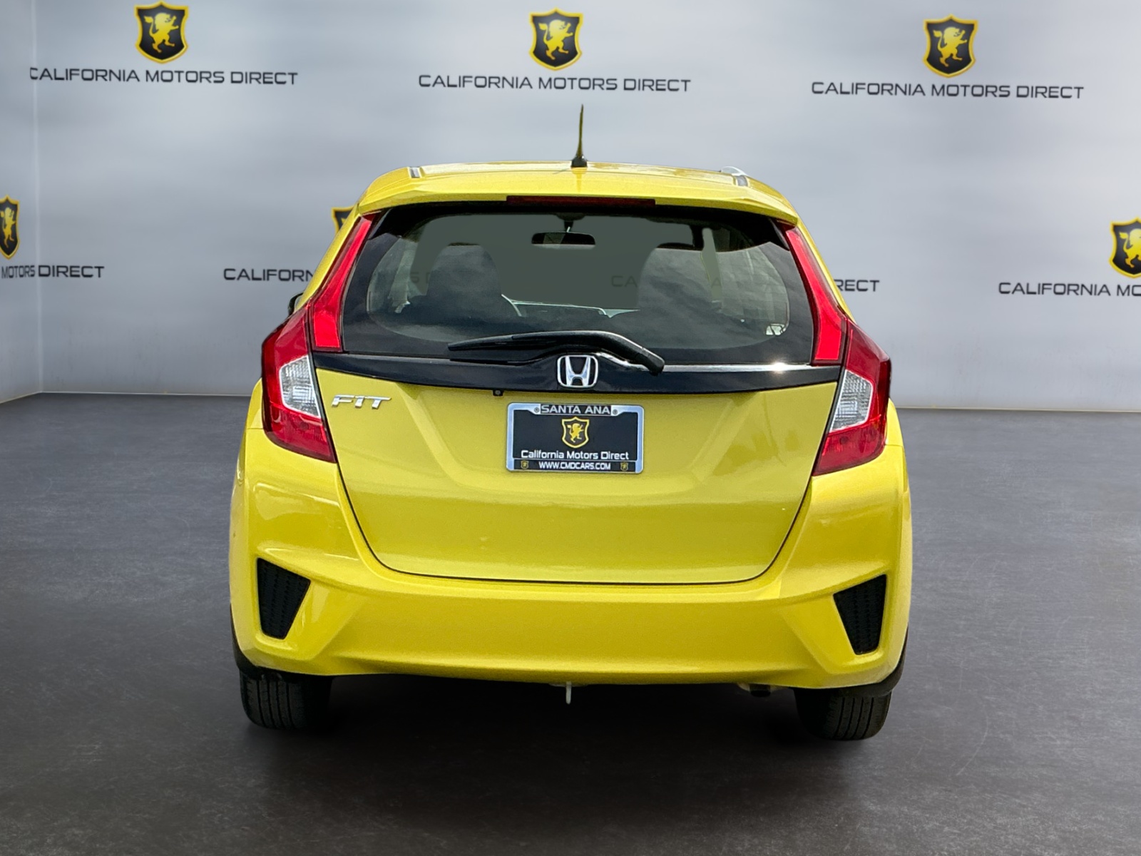 View vehicle photo 6