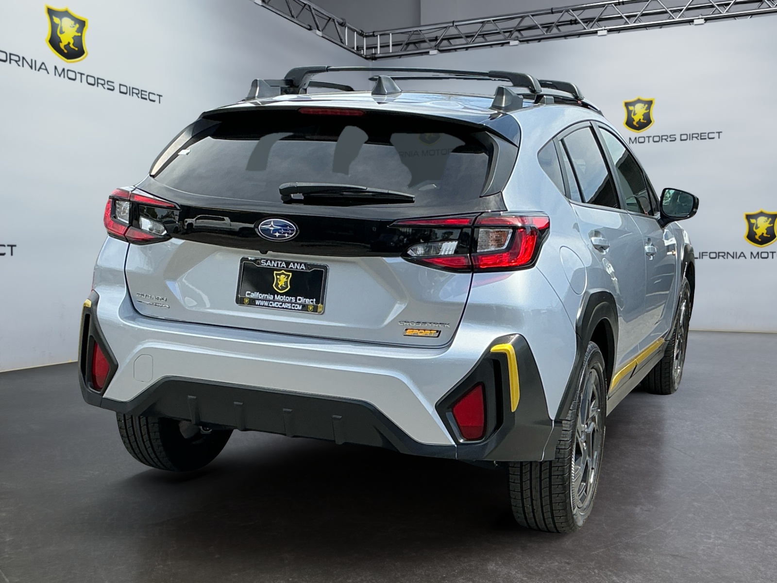 View vehicle photo 5