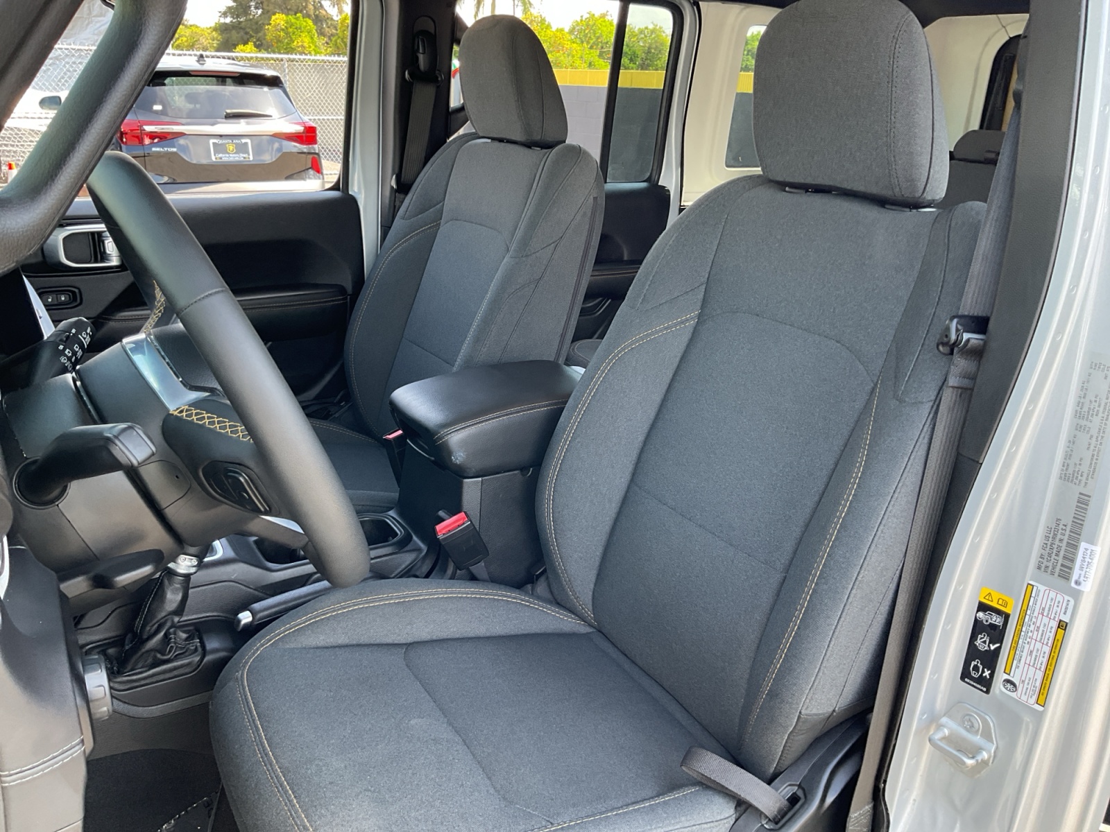 2024 Jeep Wrangler 4xe Sahara 4XE - Photo 18