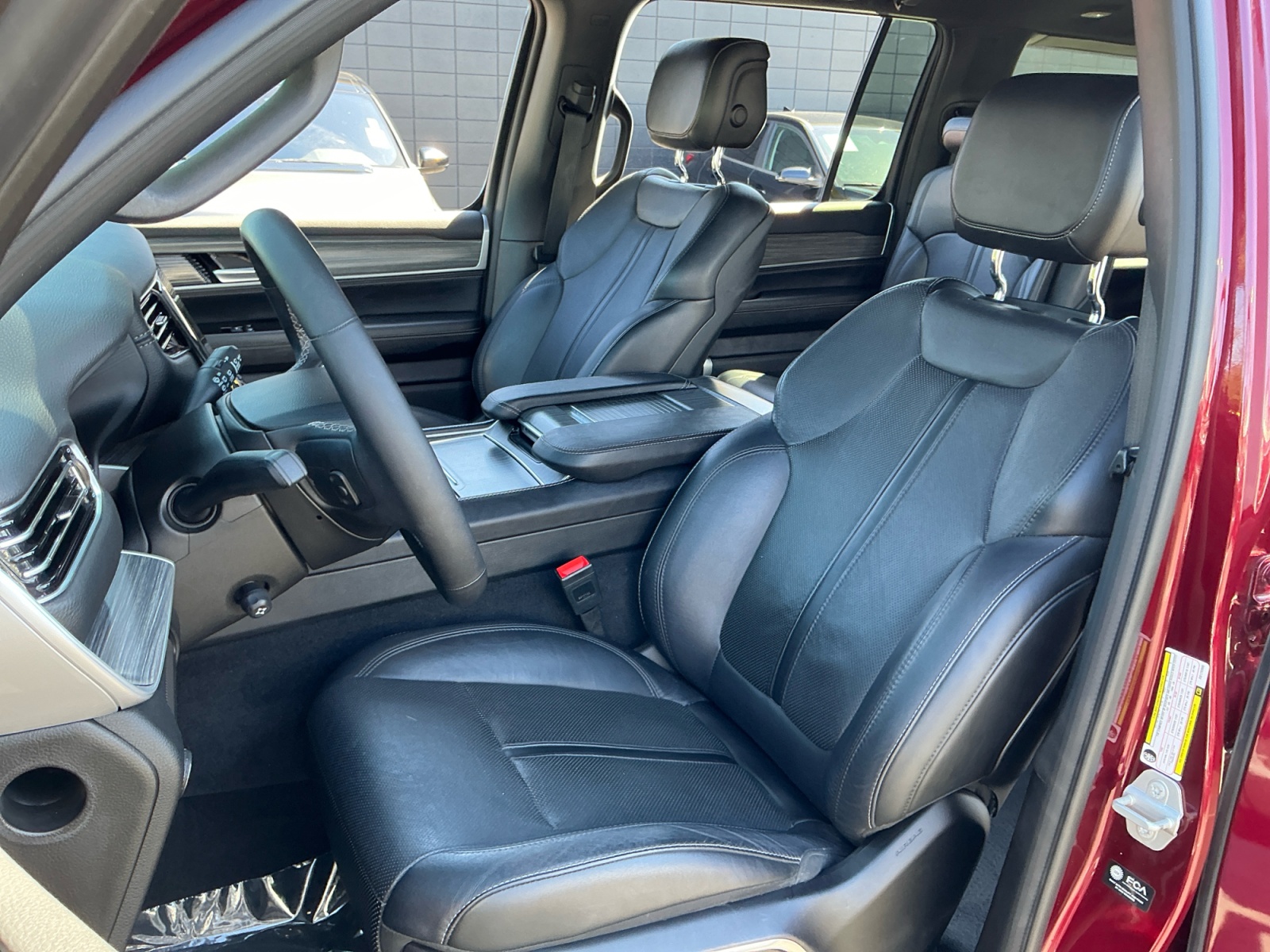 2024 Jeep Wagoneer Series III - Photo 18