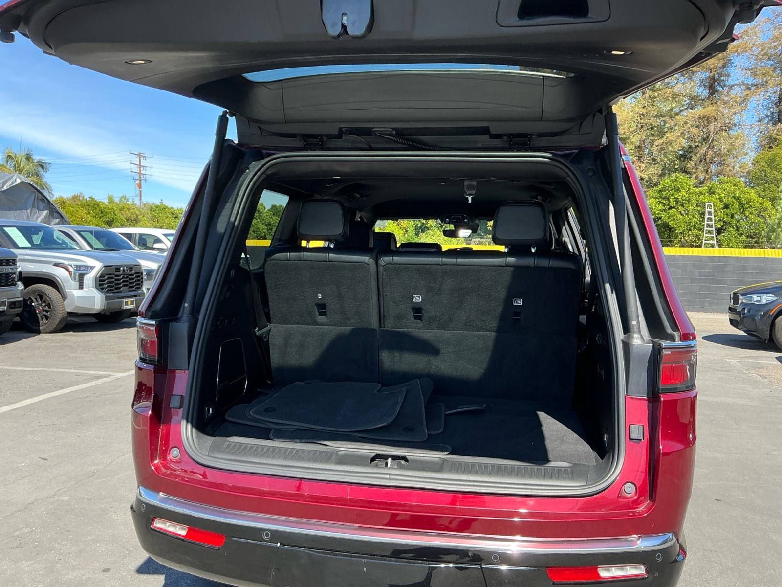 2024 Jeep Wagoneer Series III - Photo 26