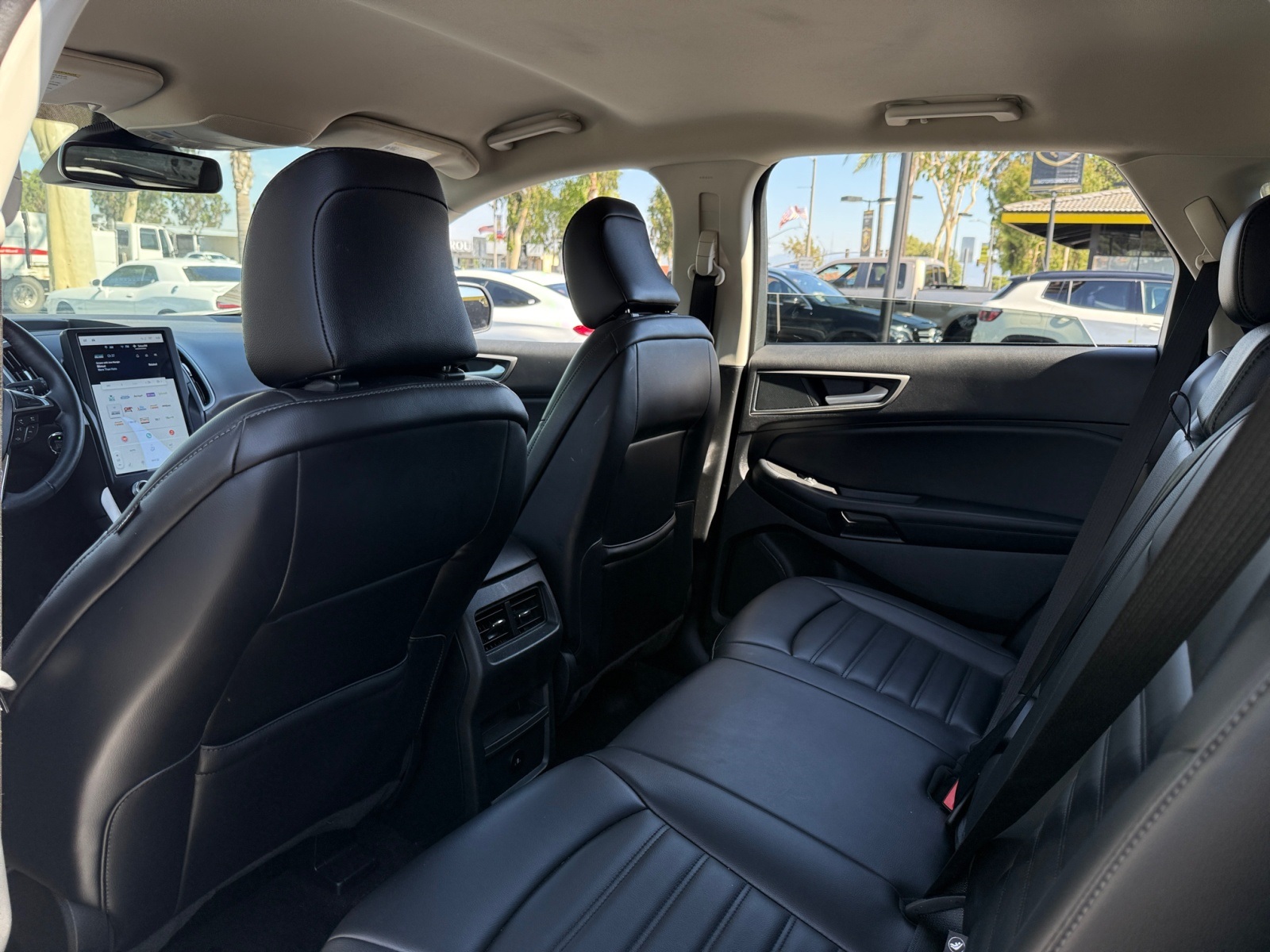 2024 Ford Edge SEL - Photo 17