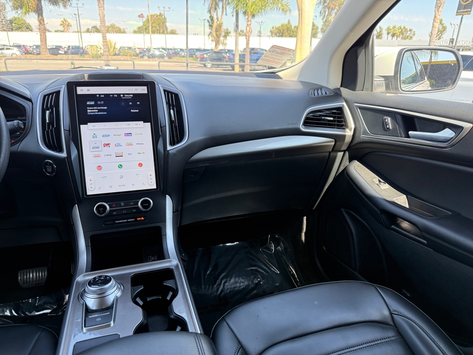 2024 Ford Edge SEL - Photo 24