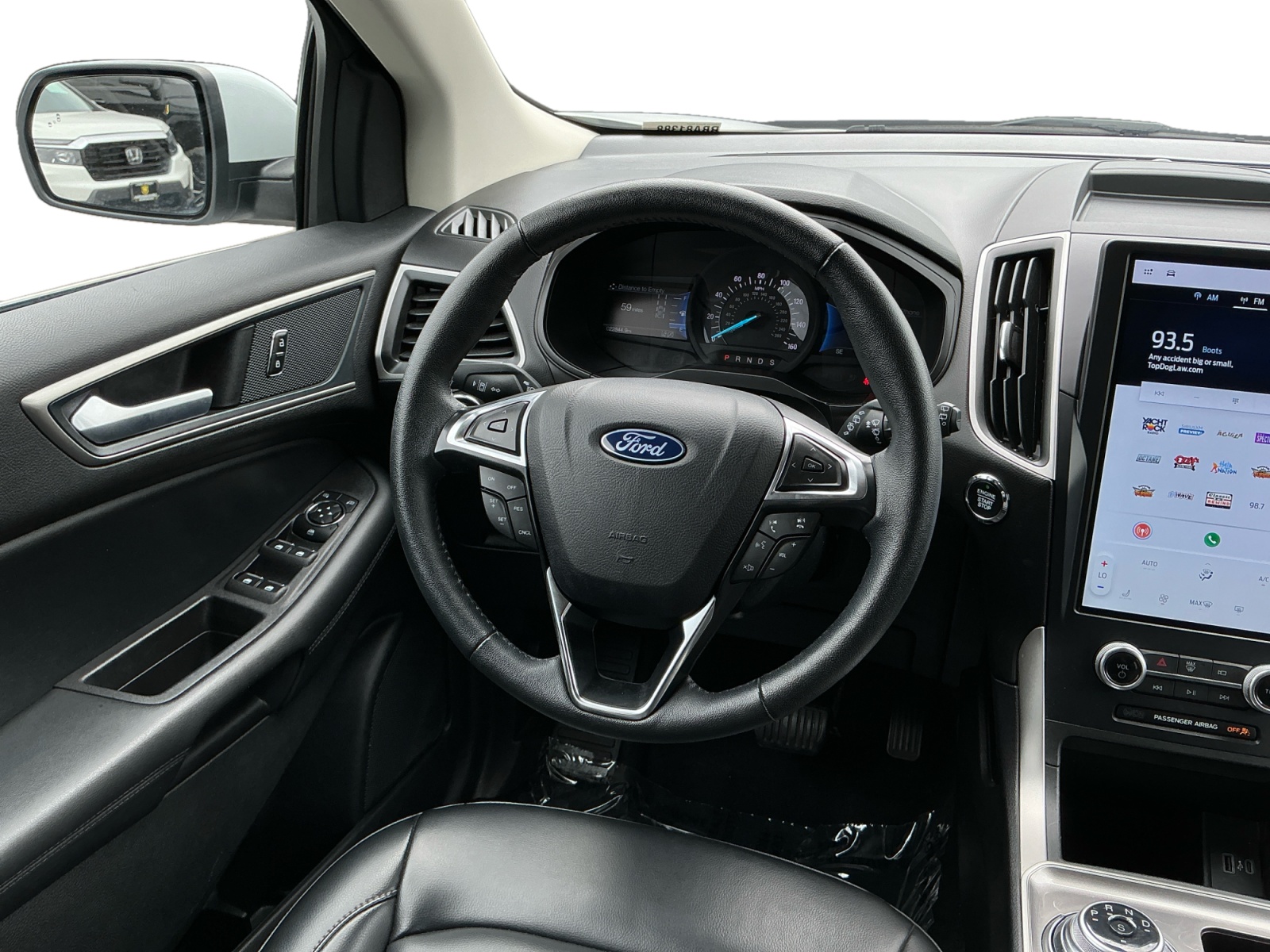 2024 Ford Edge SEL - Photo 11