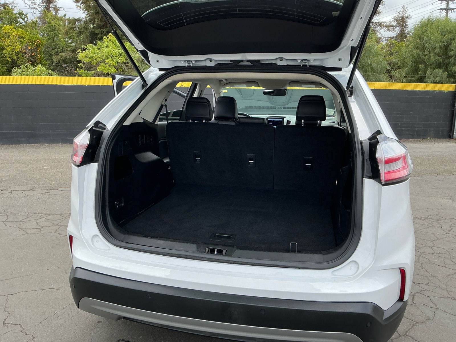 2024 Ford Edge SEL - Photo 24