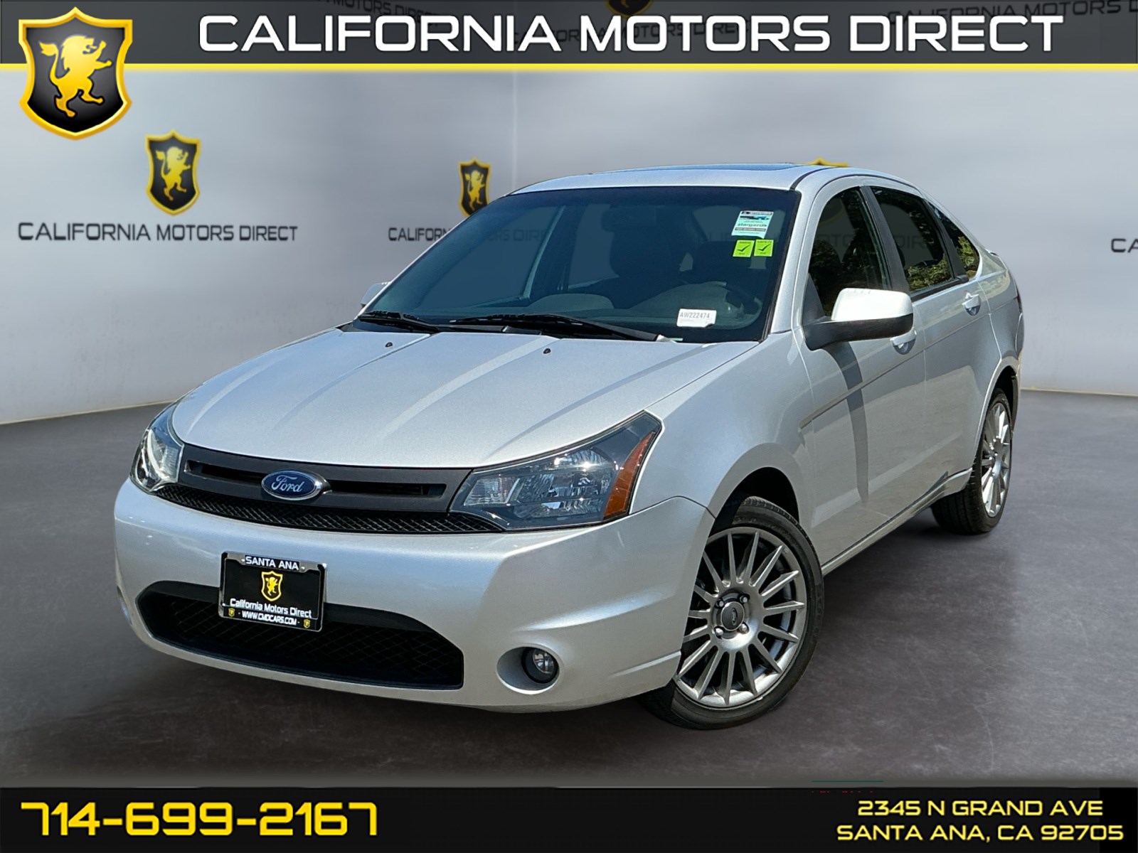 2010 Ford Focus SES's photo