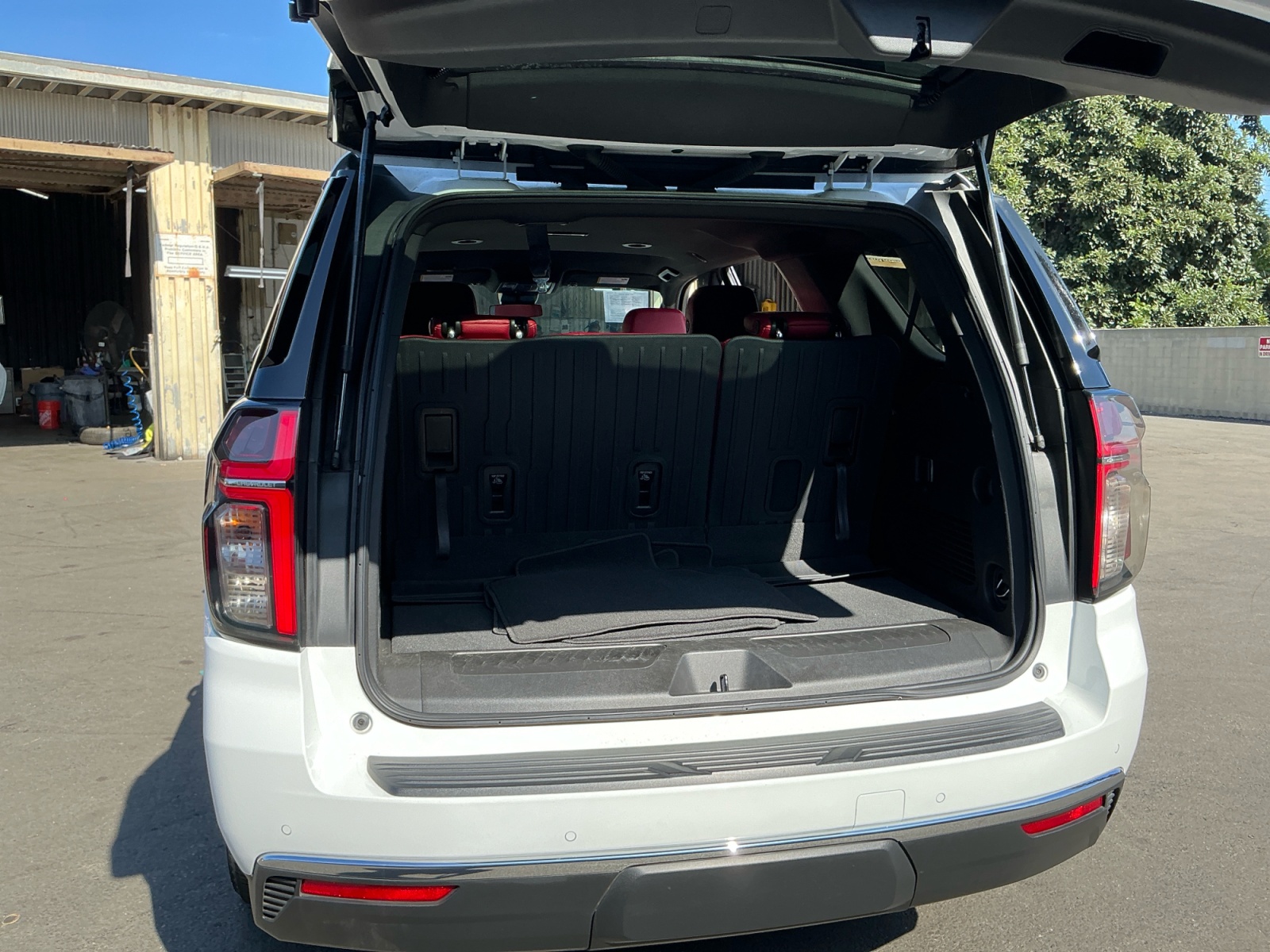 2023 Chevrolet Tahoe LS - Photo 26