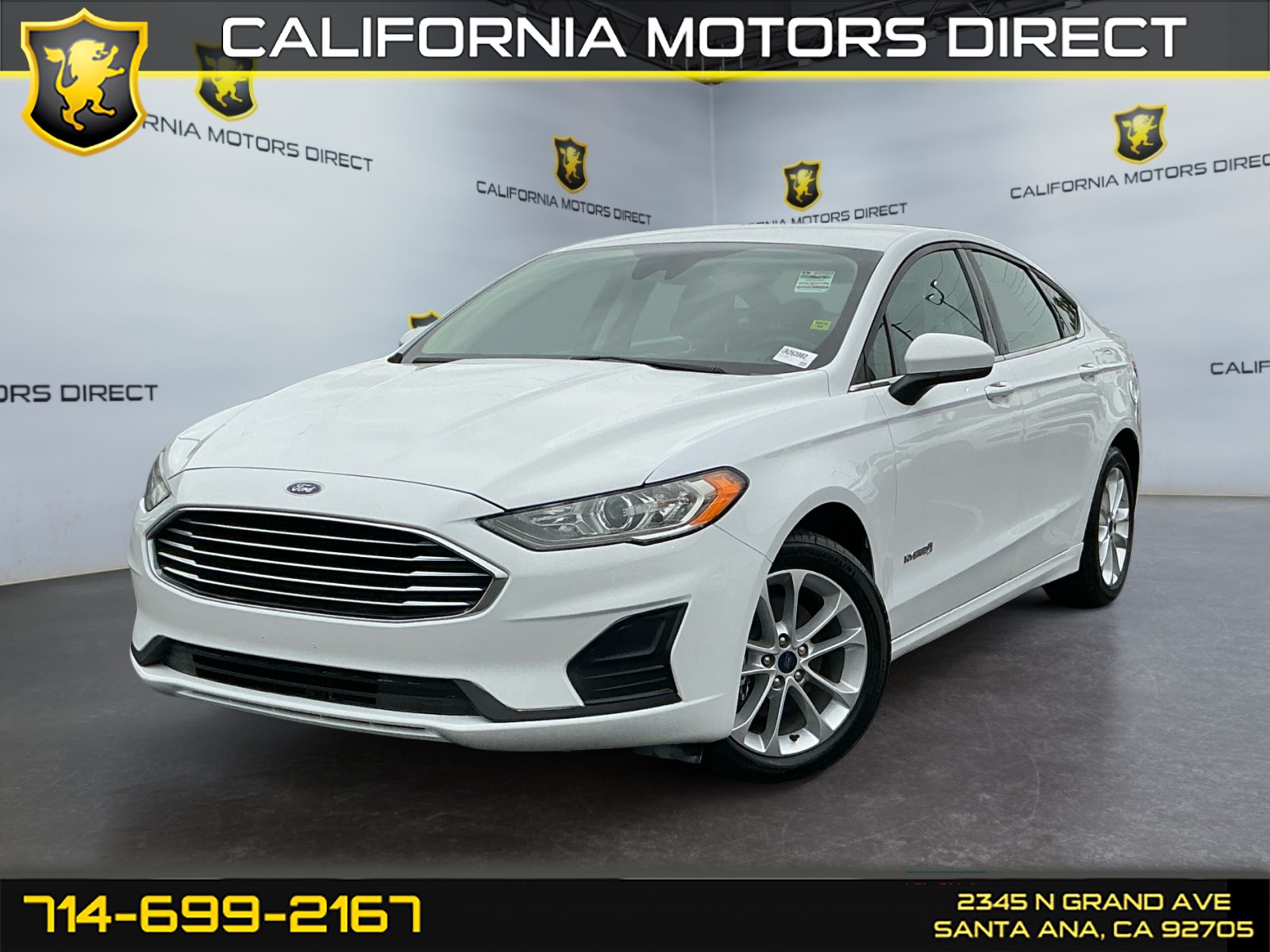2019 Ford Fusion SE's photo