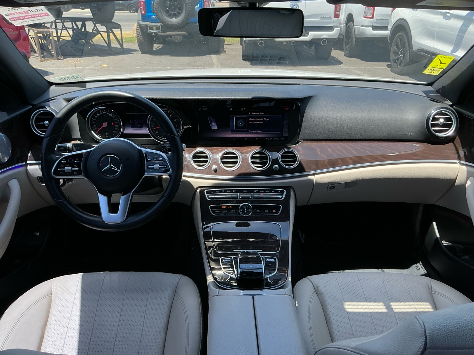 2019 Mercedes-Benz E-Class E300 - Photo 17