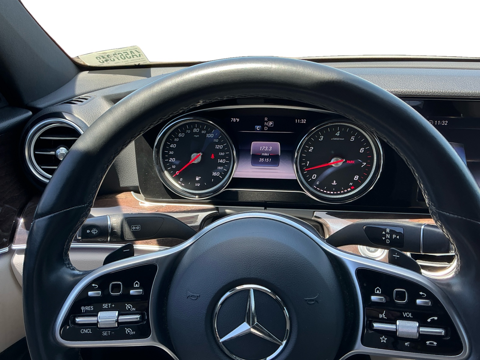 2019 Mercedes-Benz E-Class E300 - Photo 12