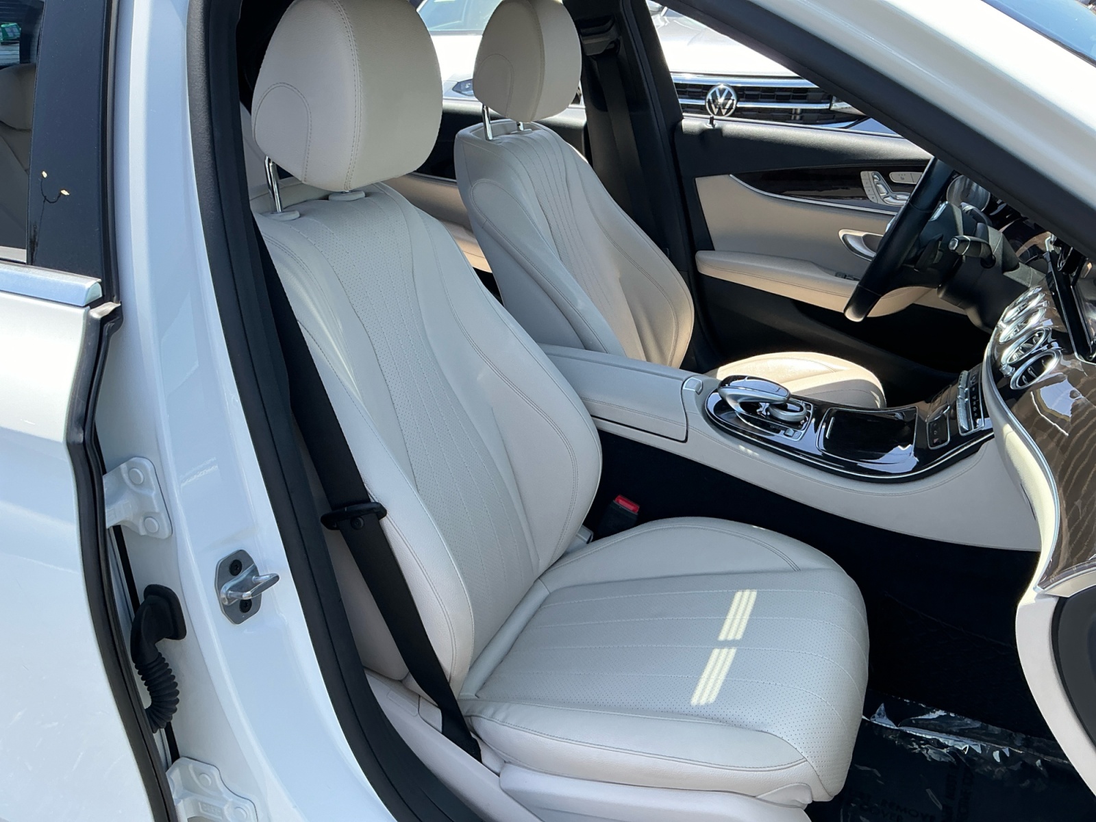 2019 Mercedes-Benz E-Class E300 - Photo 21