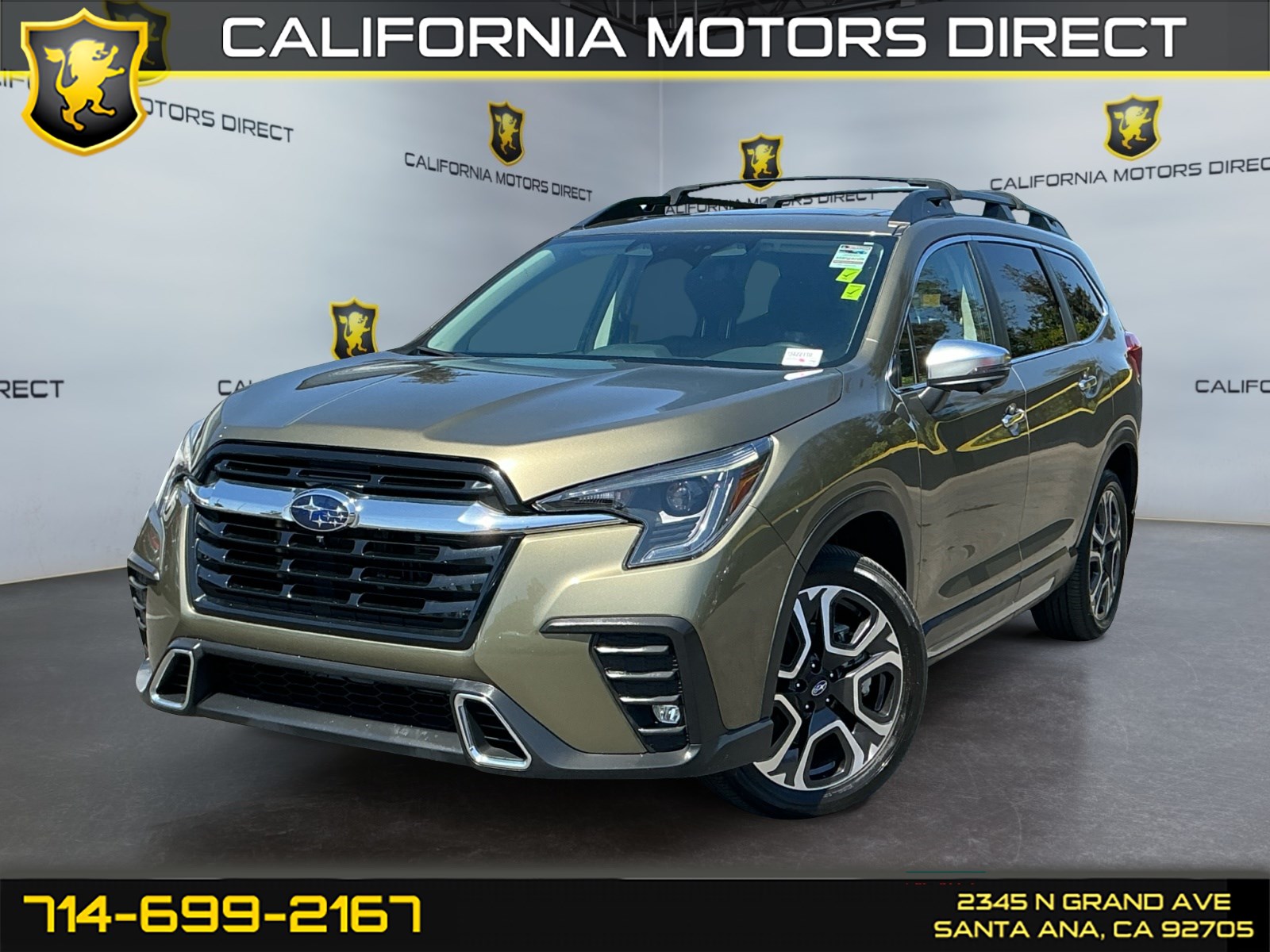 2023 Subaru Ascent Touring's photo