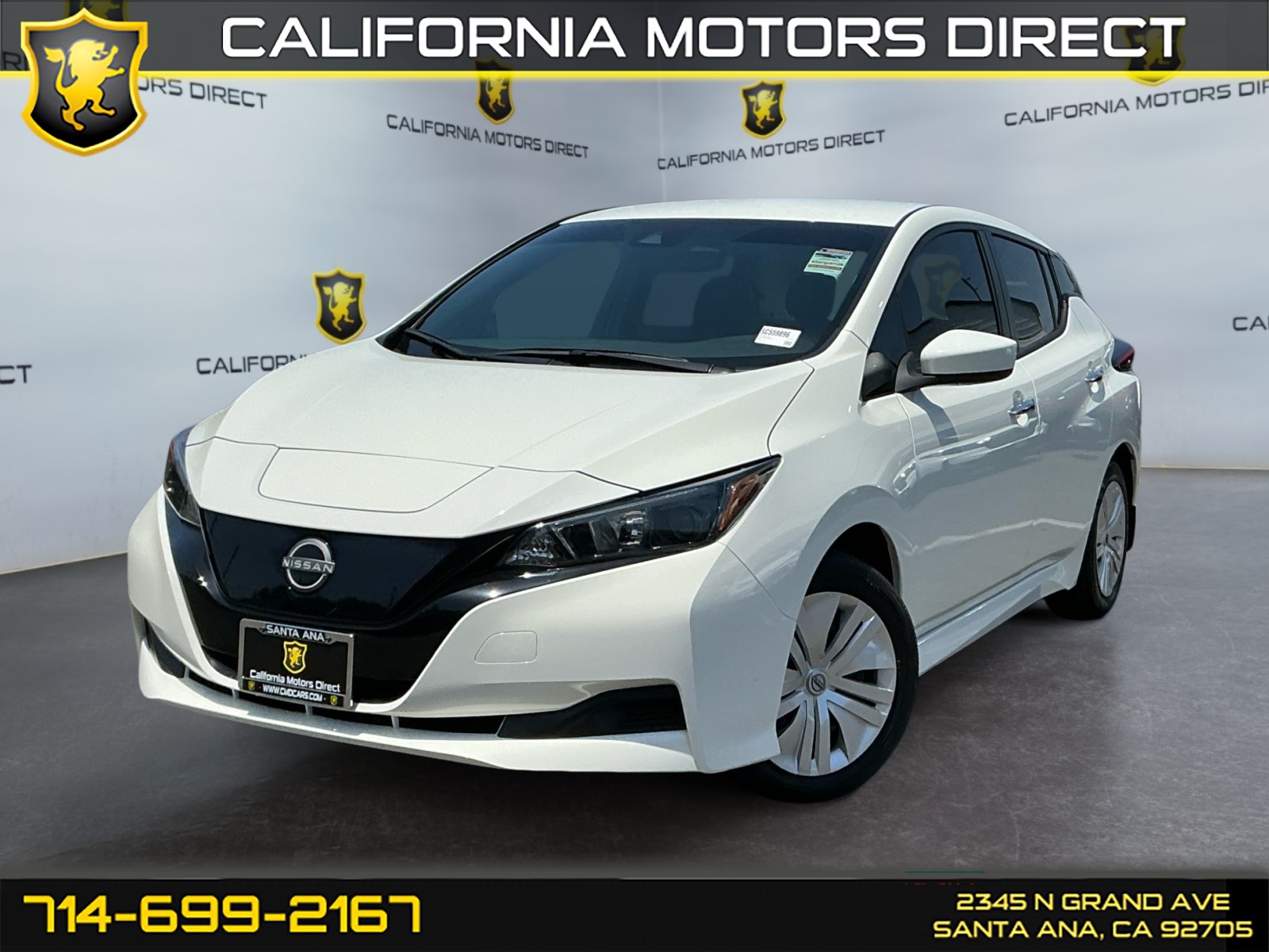 2025 Nissan Leaf S's photo