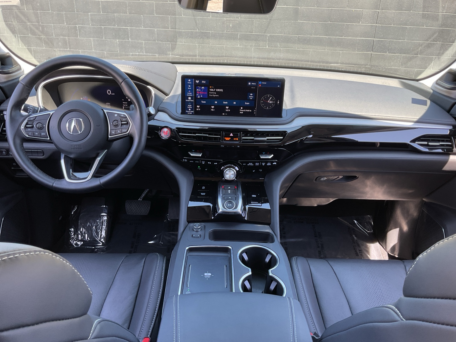 Acura MDX photo 15