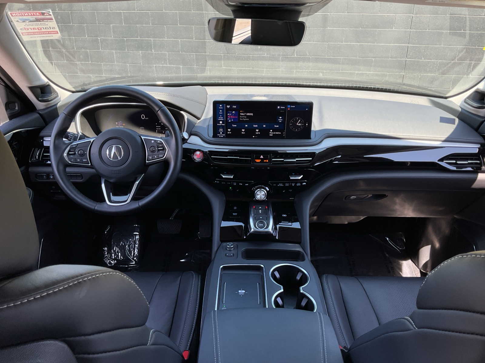 Acura MDX photo 17