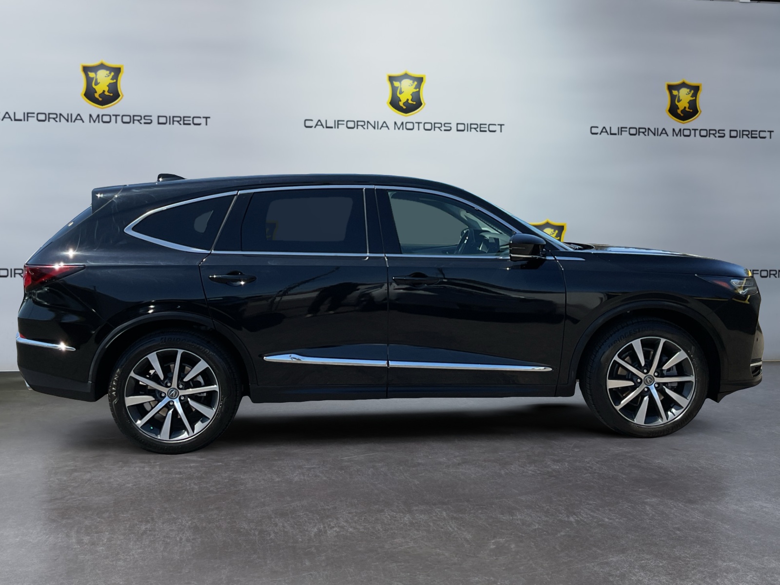 Acura MDX photo 4