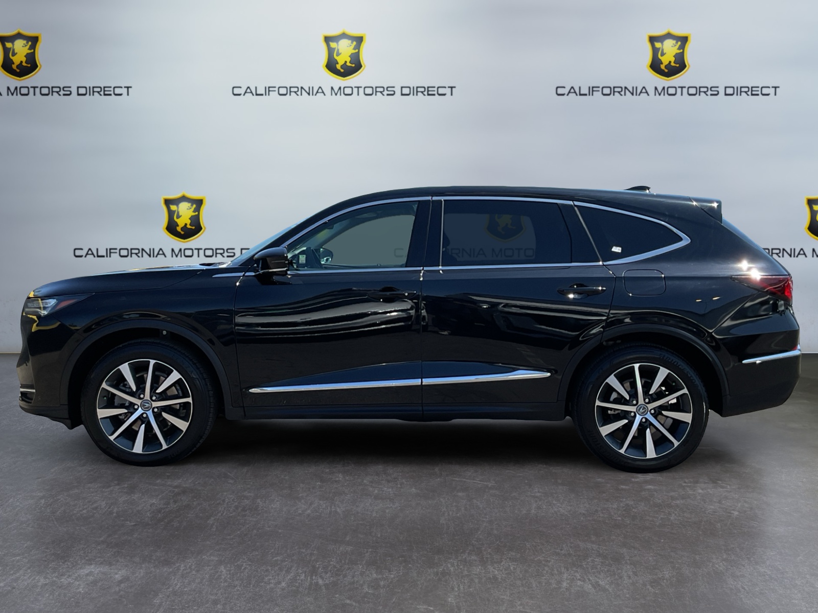 Acura MDX photo 8