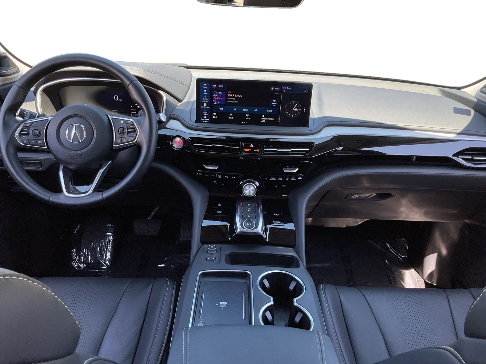 Acura MDX photo 10