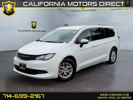 2023 Chrysler Voyager LX