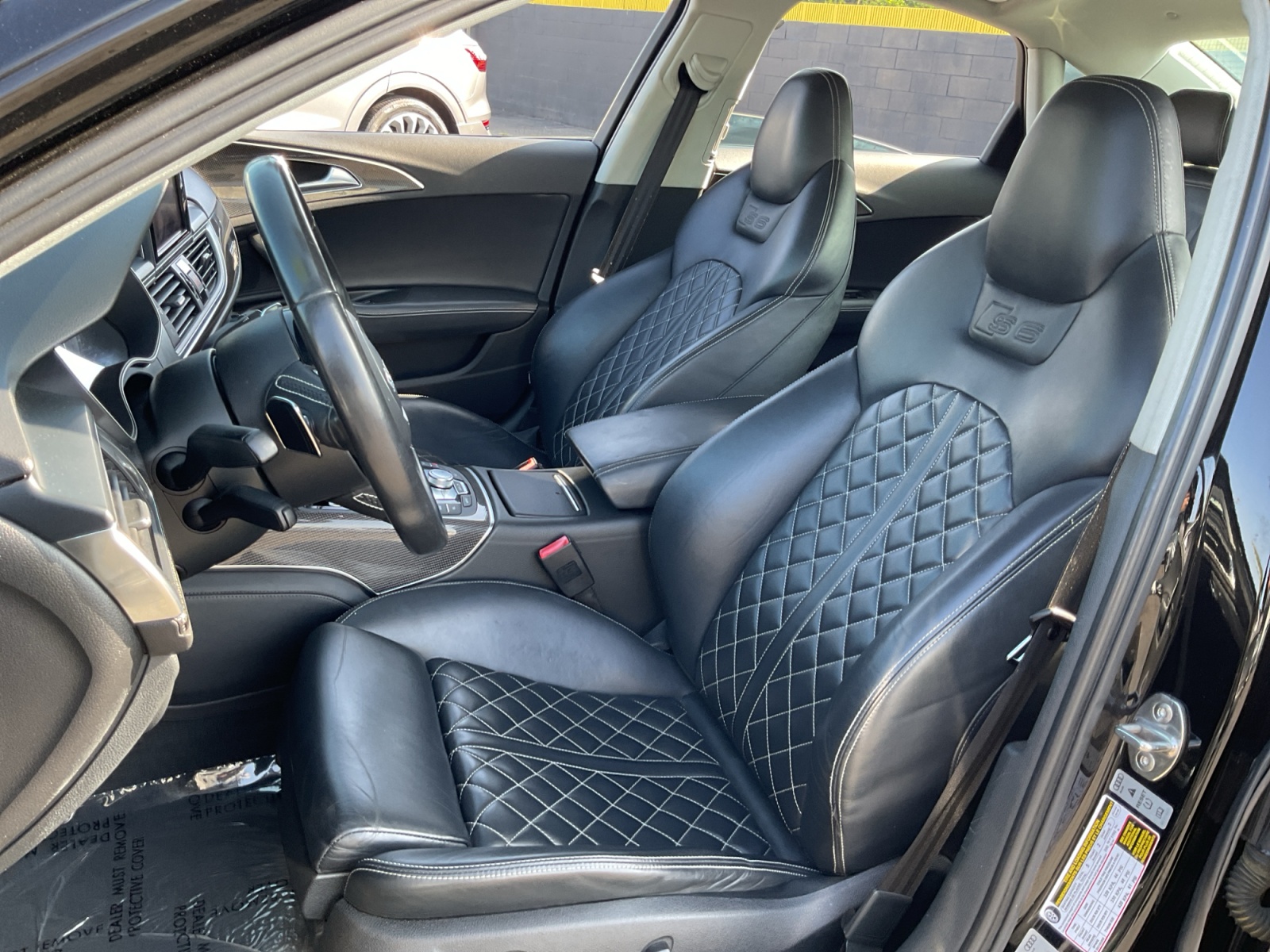 Audi S6 photo 18