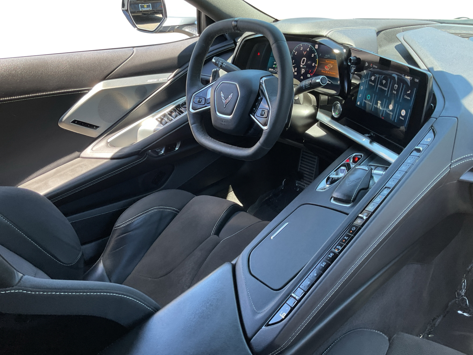 2024 Chevrolet Corvette 2LT - Photo 14