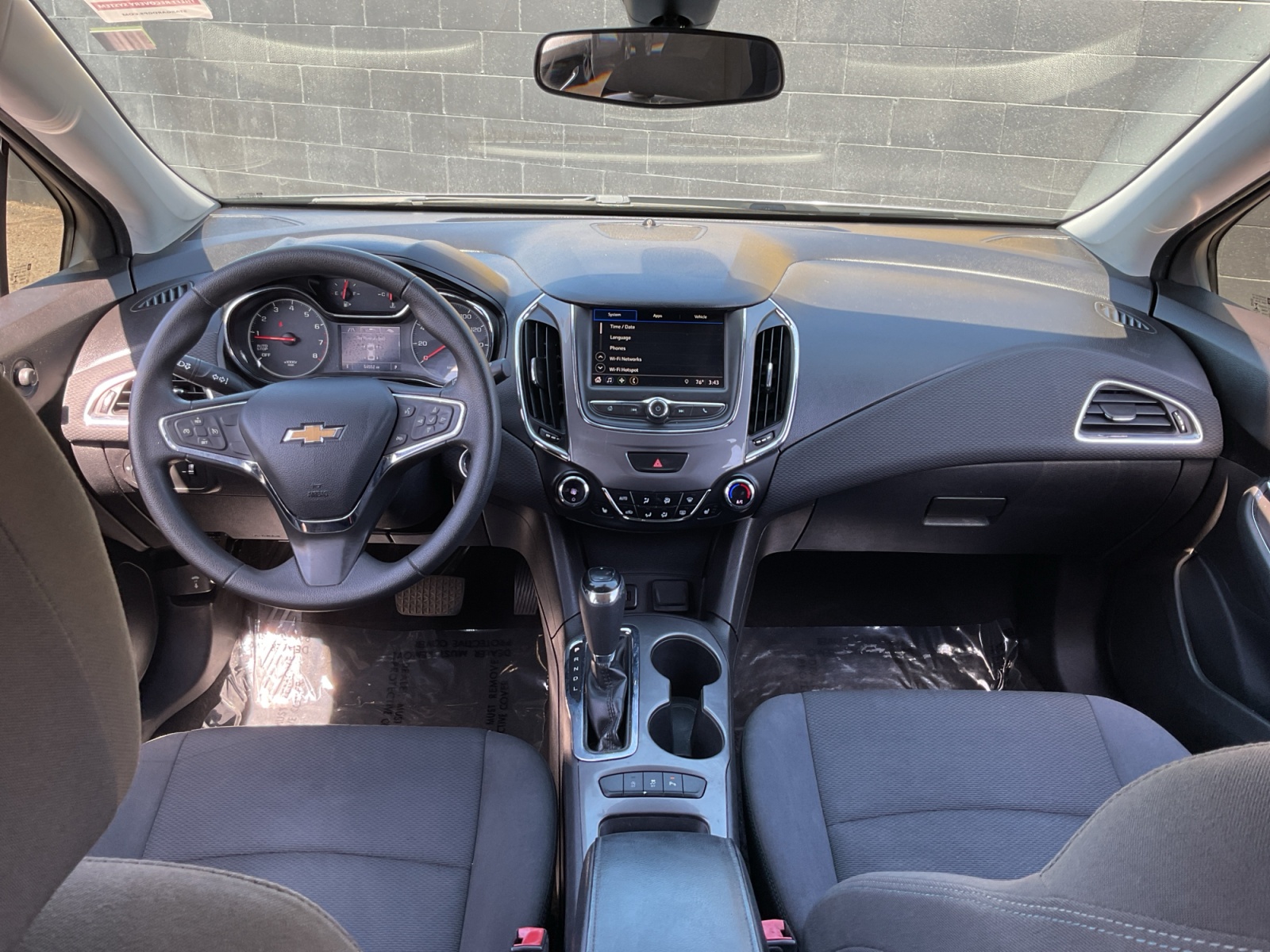 Chevrolet Cruze photo 16