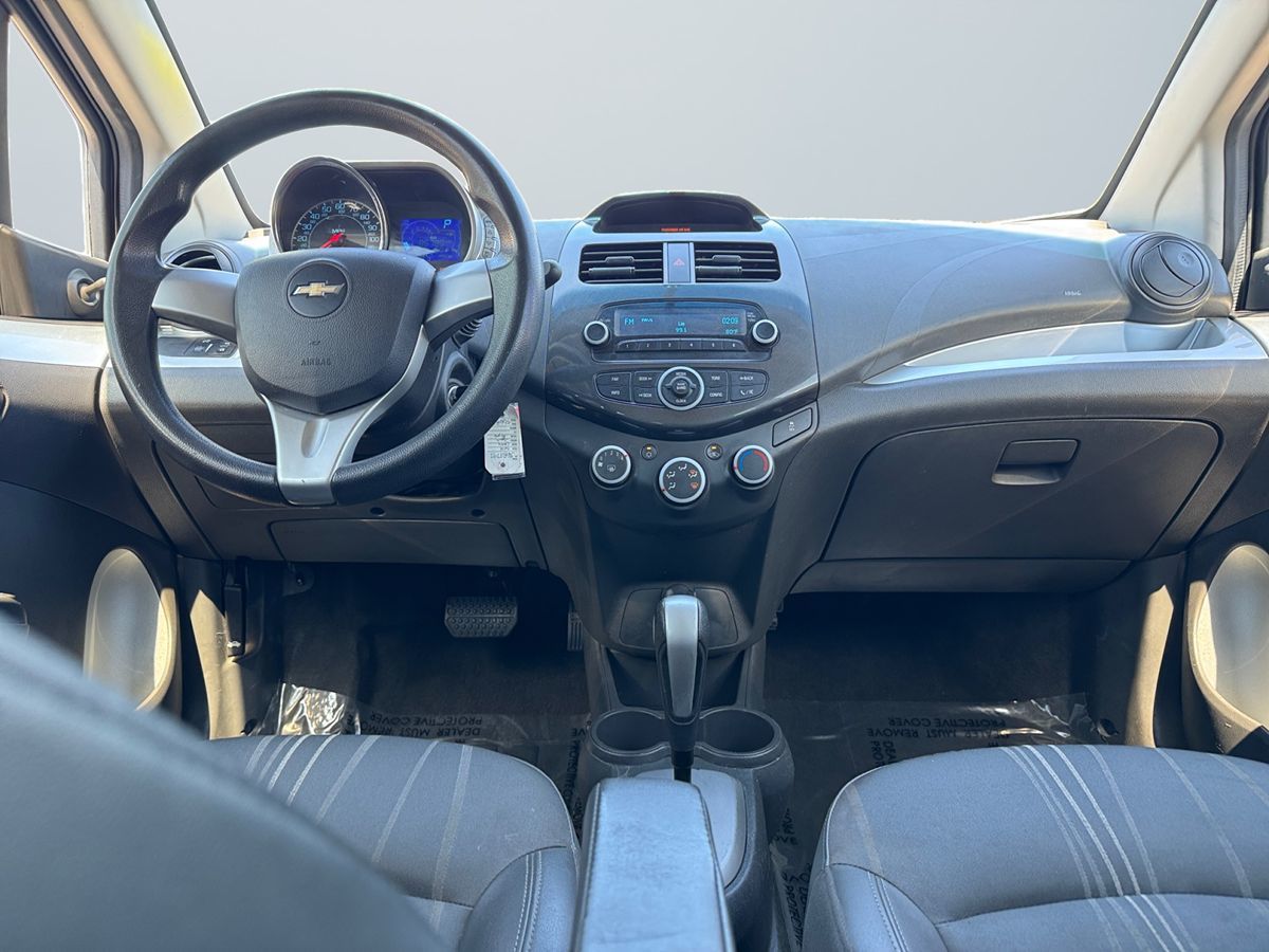 2014 Chevrolet Spark LS - Photo 11