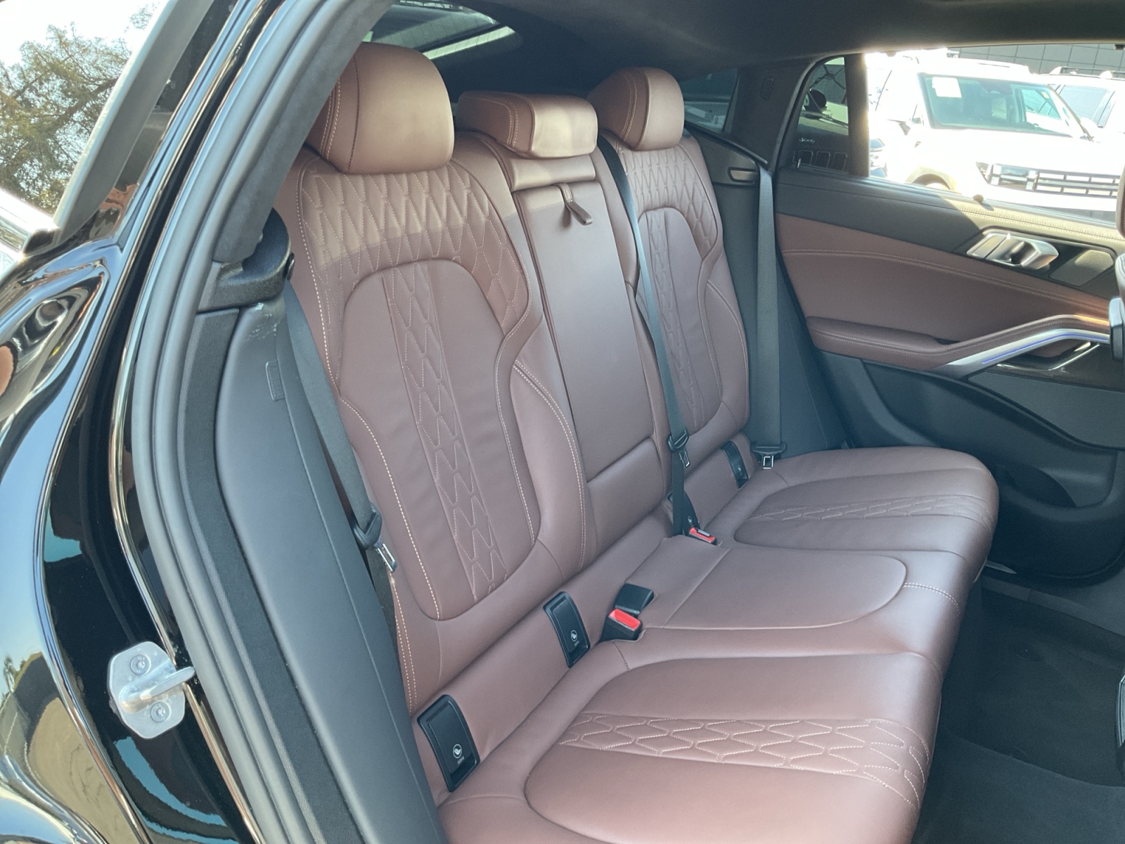 BMW X6 photo 20