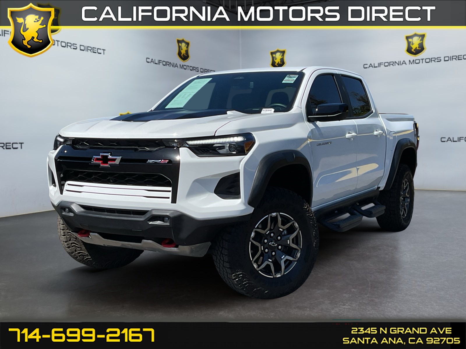Summit White 2024 Chevrolet Colorado Pickup Truck Four-Wheel Drive Automatic