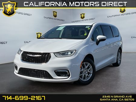2023 Chrysler Pacifica Touring L