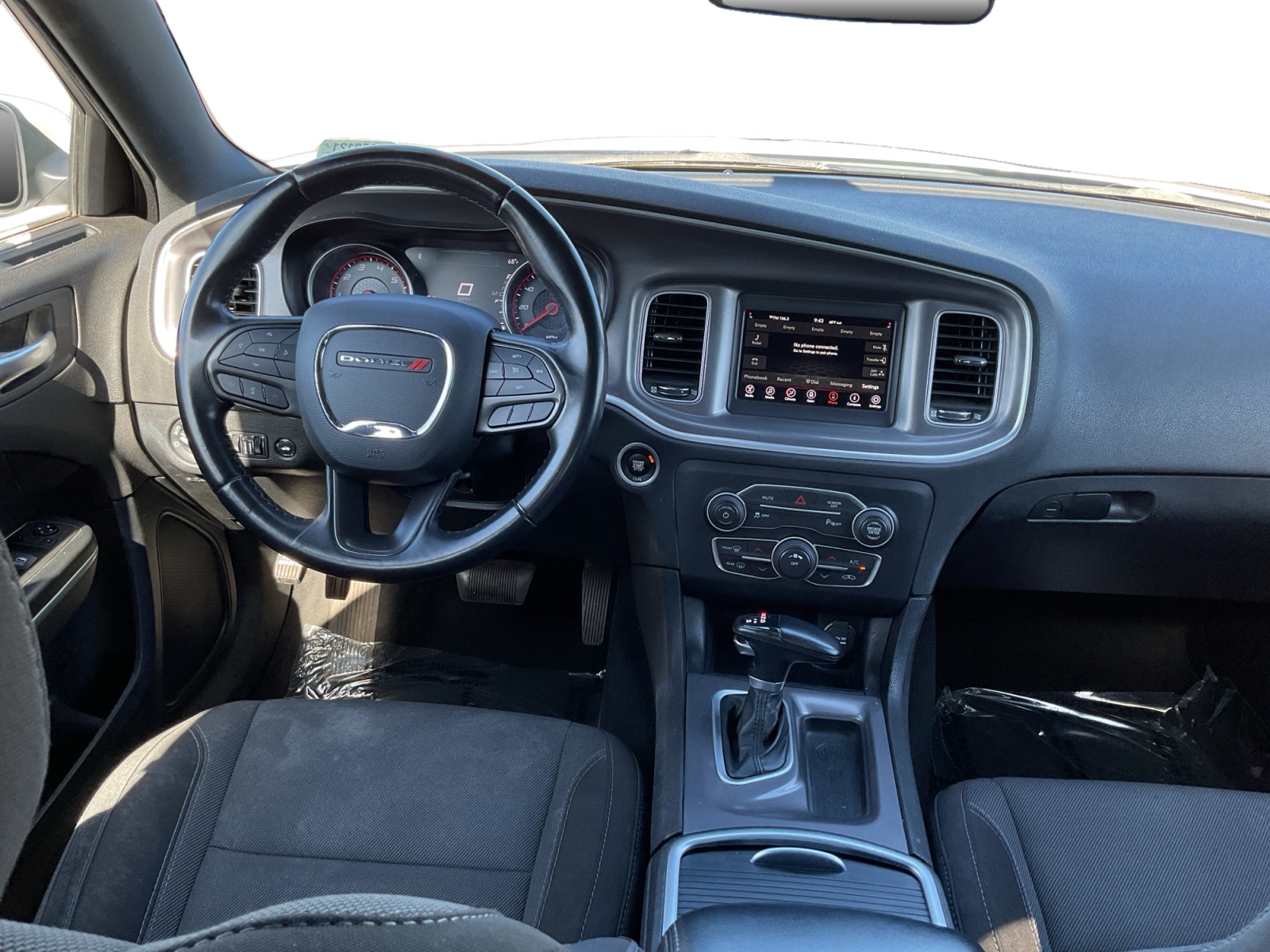 Dodge Charger photo 14