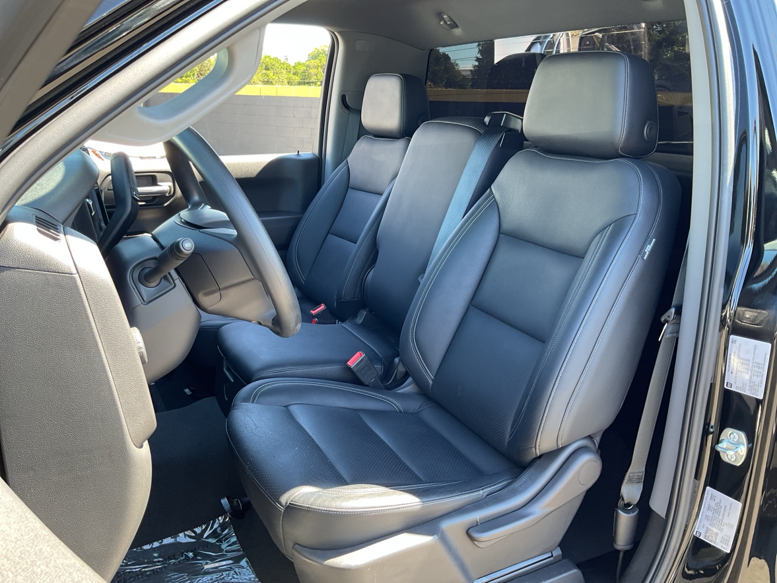 Chevrolet Silverado photo 13