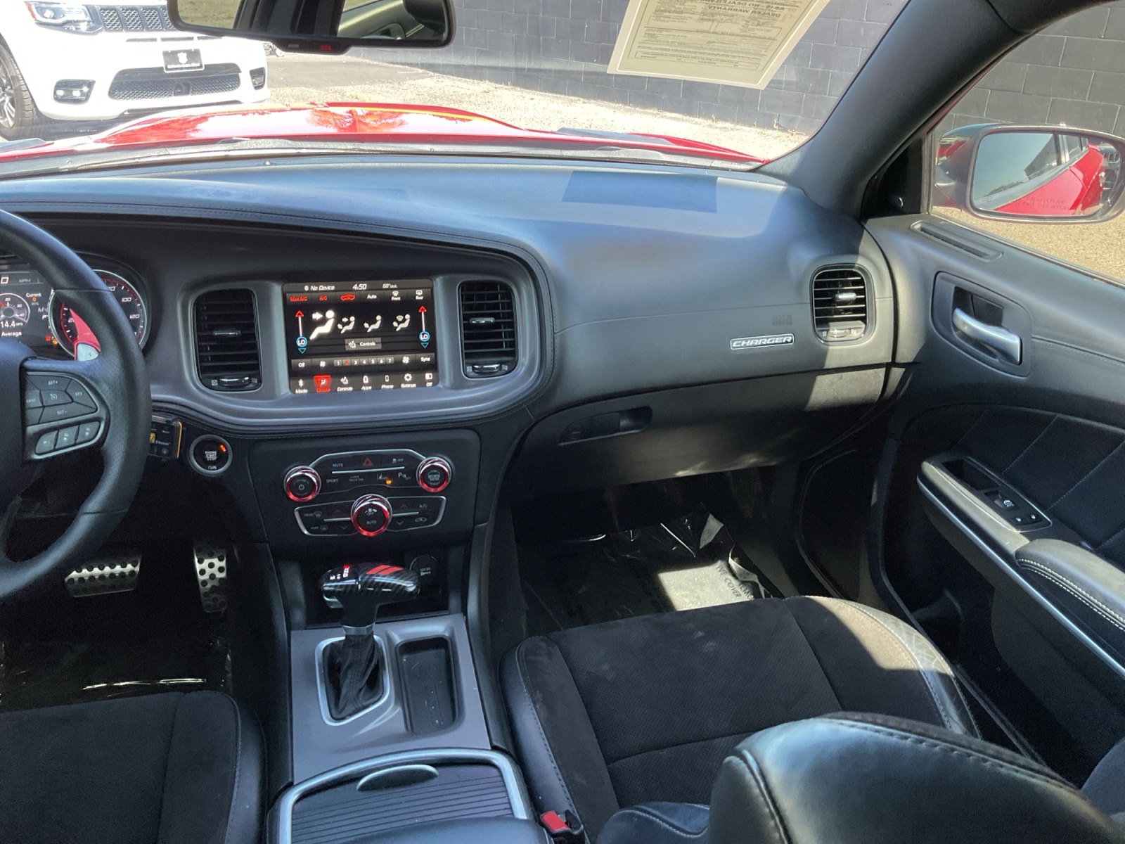 Dodge Charger photo 15