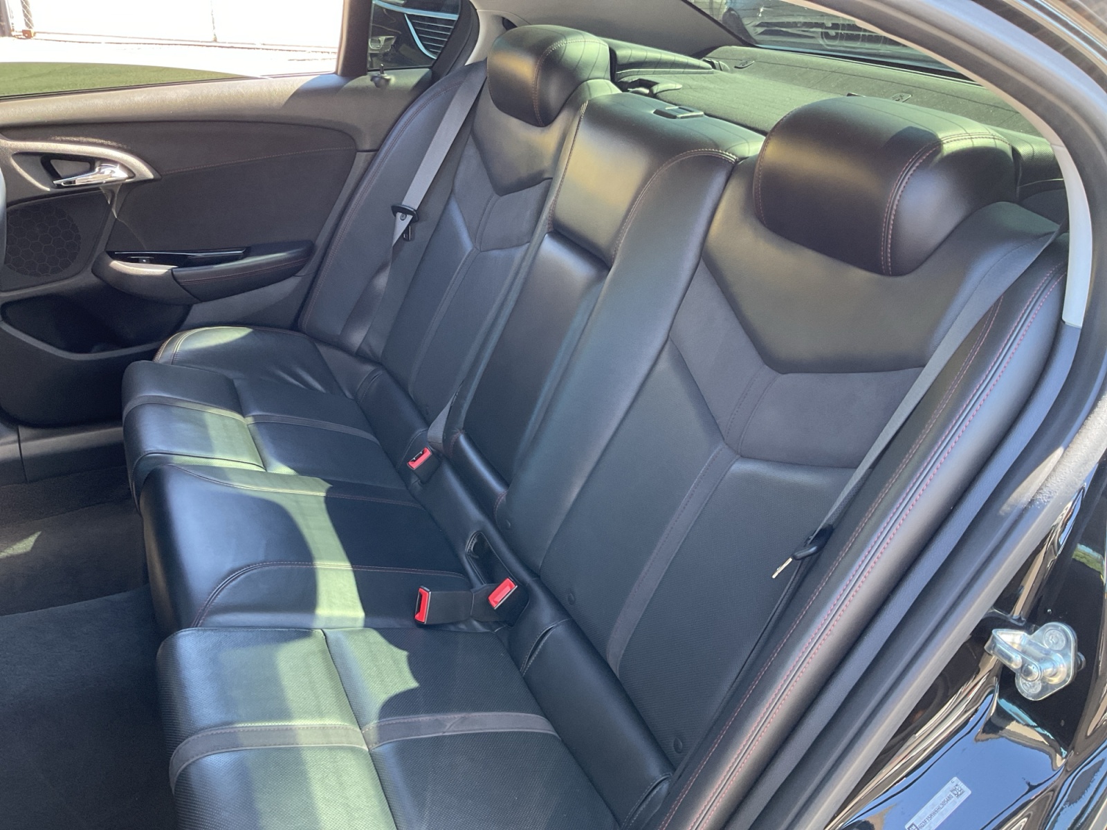 Chevrolet SS photo 19