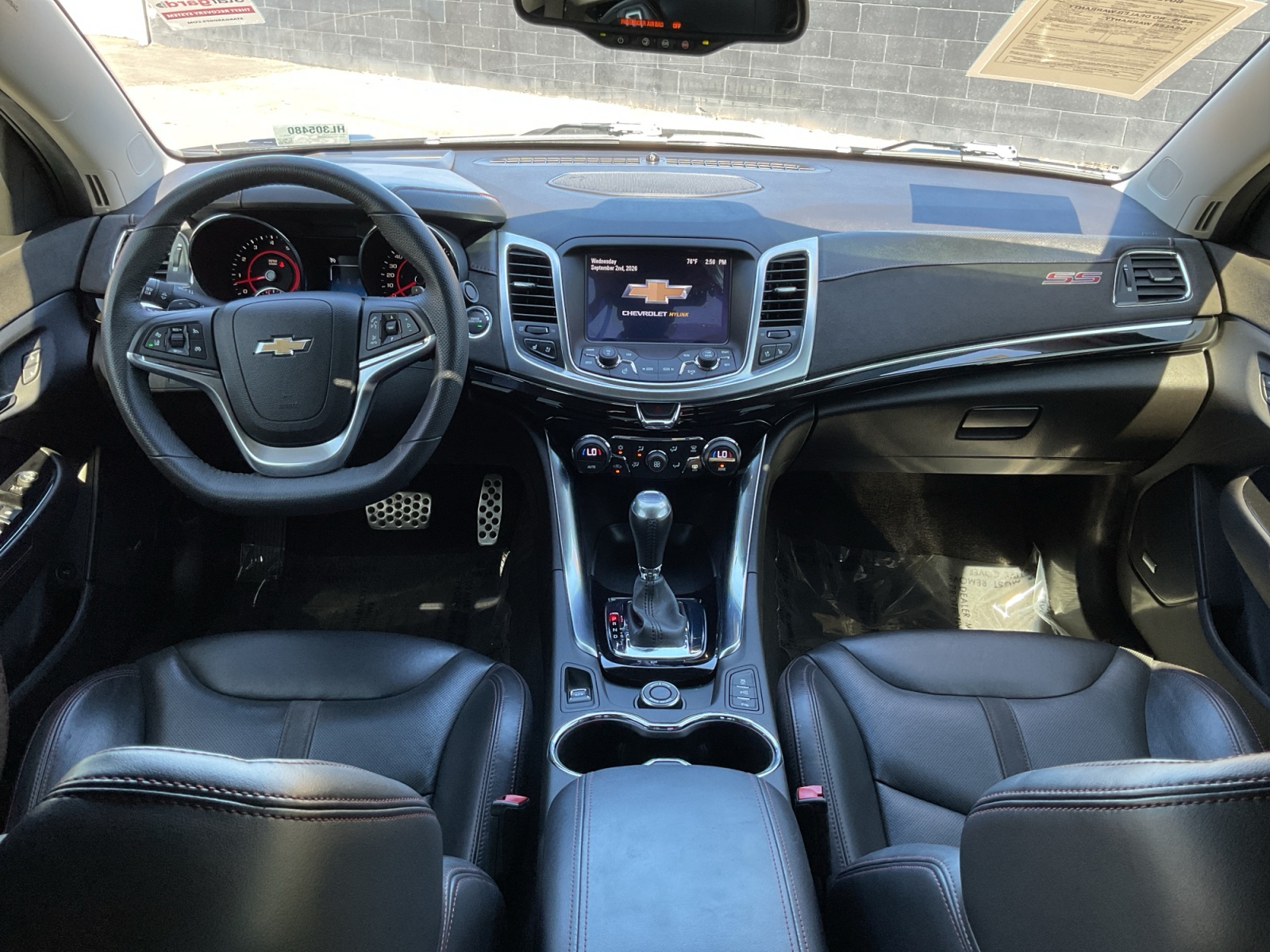 Chevrolet SS photo 17