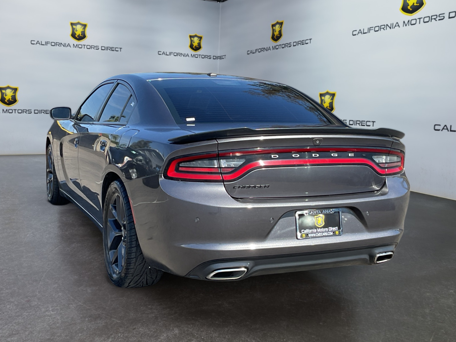 Dodge Charger photo 7
