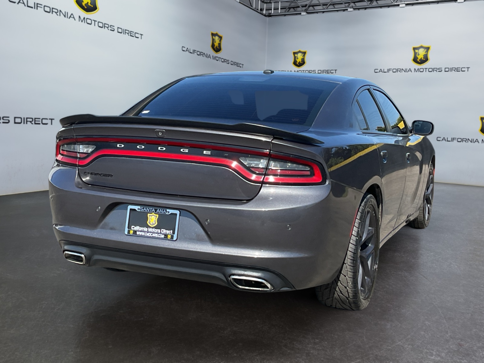 Dodge Charger photo 5