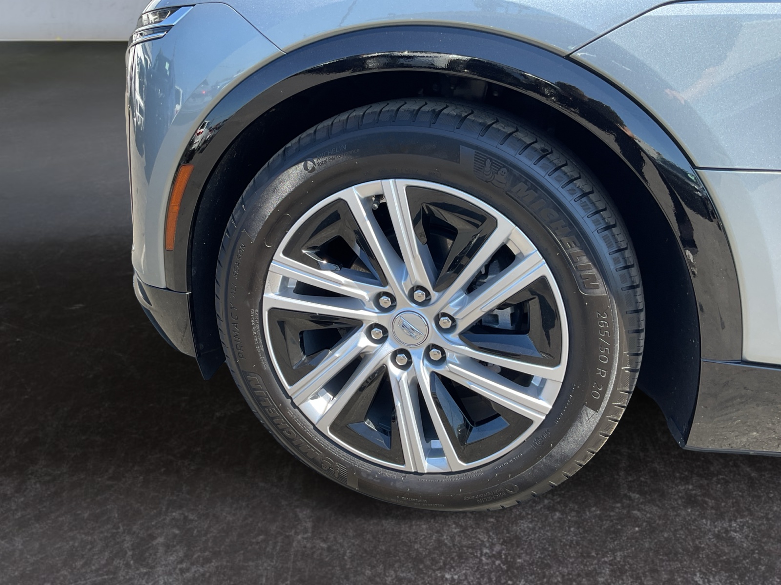 Cadillac Lyriq photo 9
