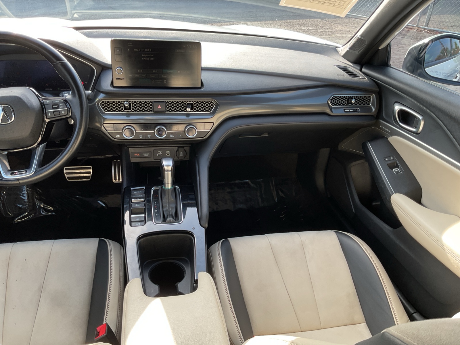 Acura Integra photo 16