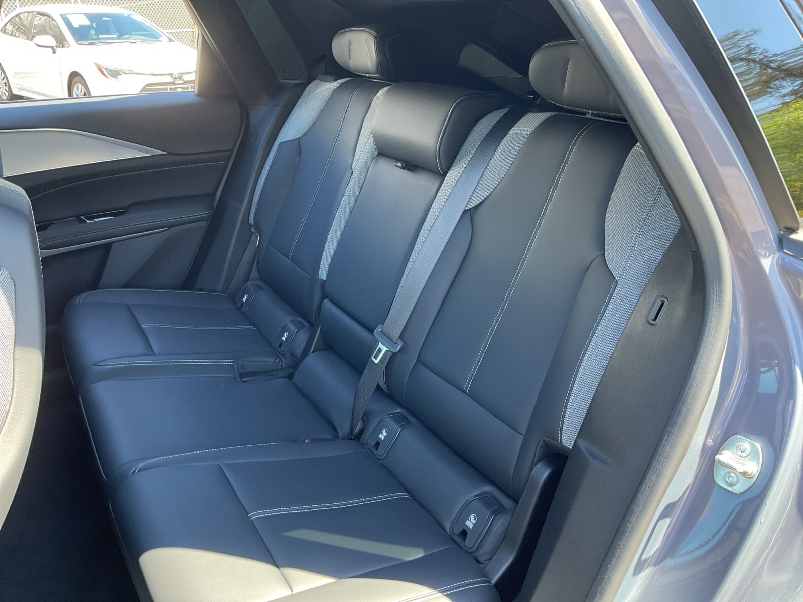 Cadillac Lyriq photo 19