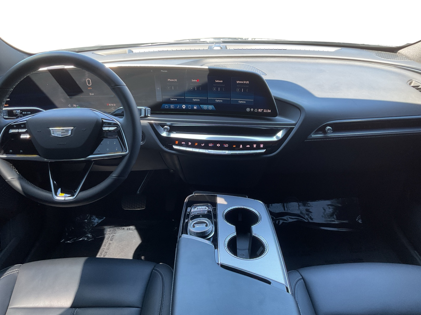 Cadillac Lyriq photo 10